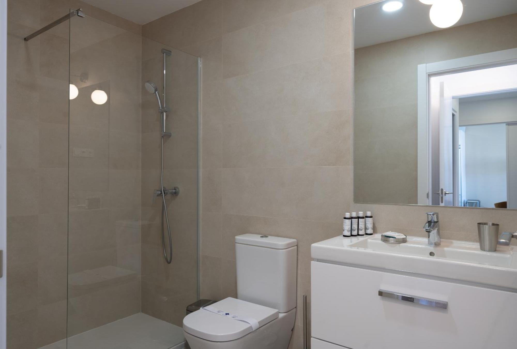 Apartamento Xpce Urban 3 Malaga Skyline - Parking Free Exterior foto