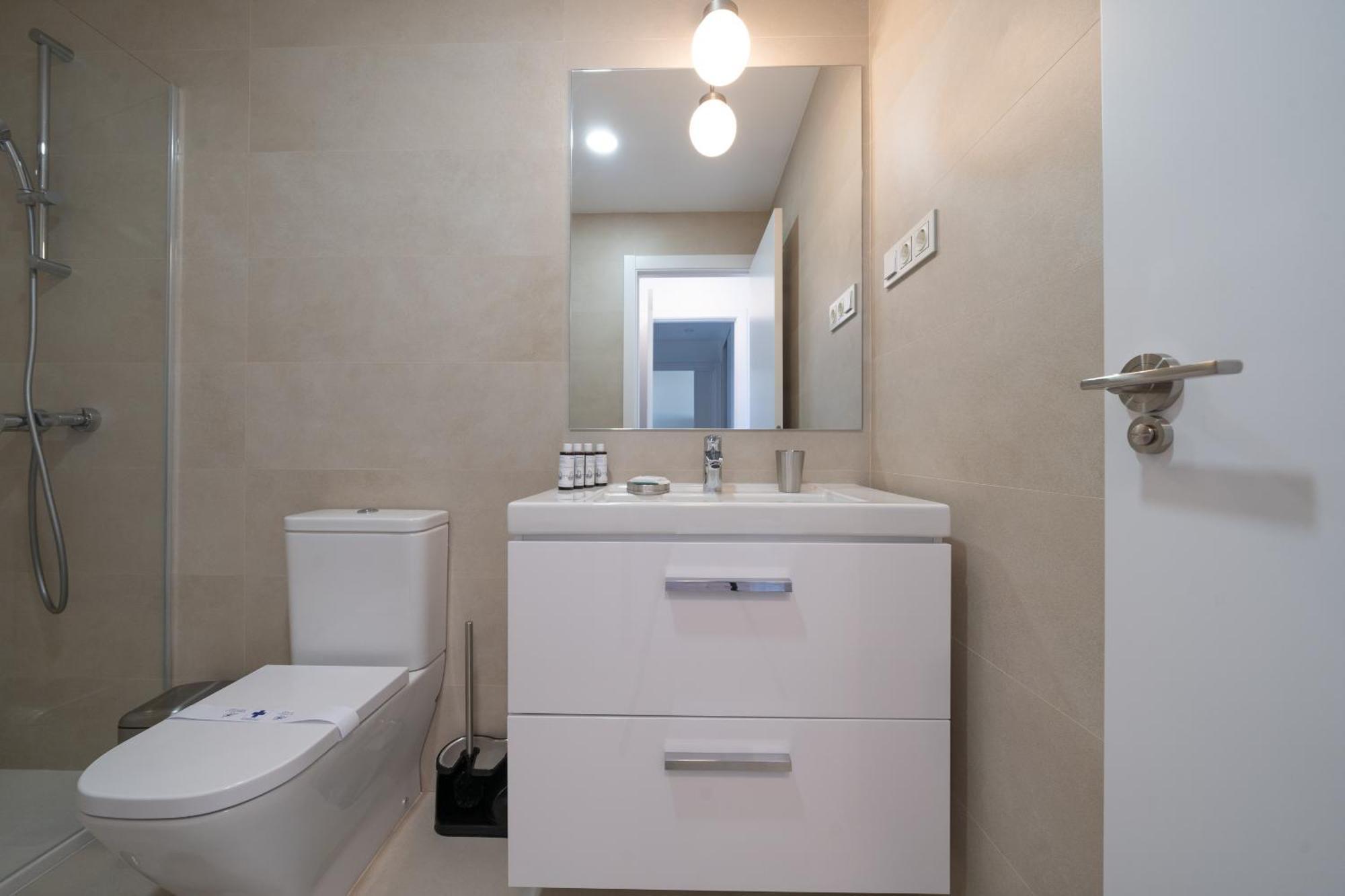 Apartamento Xpce Urban 3 Malaga Skyline - Parking Free Exterior foto